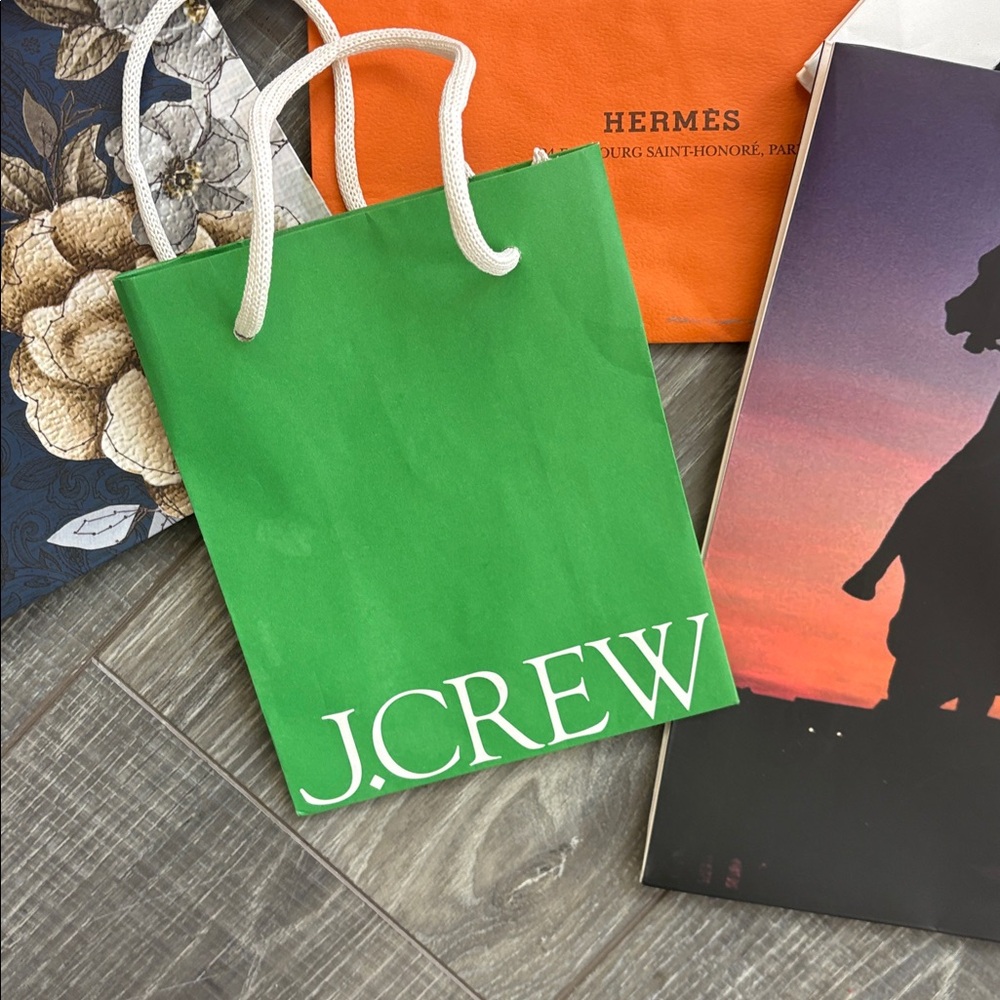 Assorted Designer Shopping Bags - Picture 3 of 4